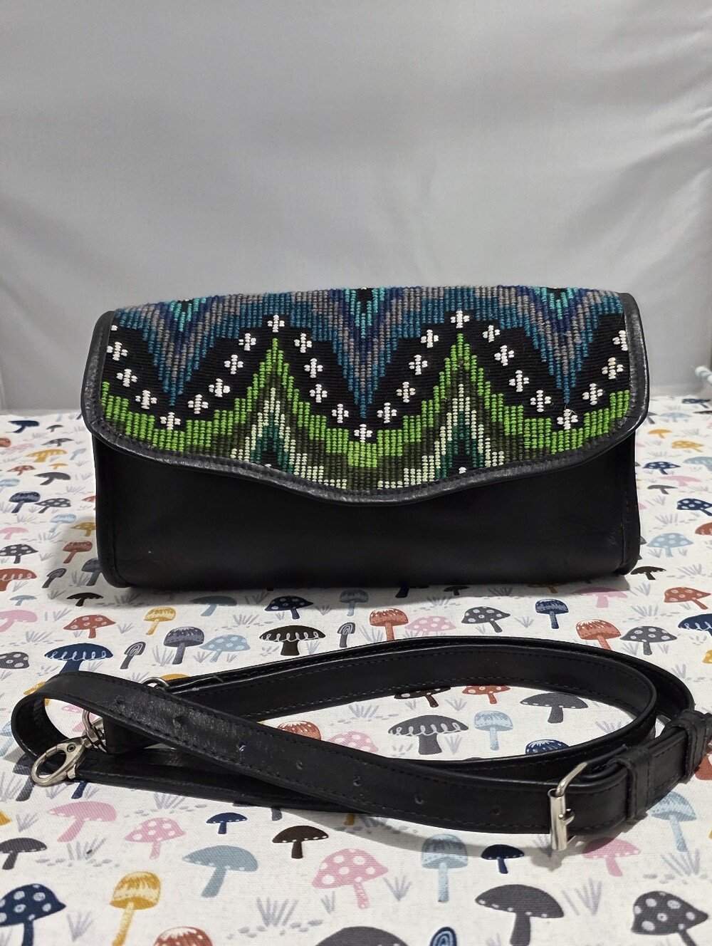 DC Guatemala Handwoven Moons And Stars Green Patterned Flap Crossbody Clutch